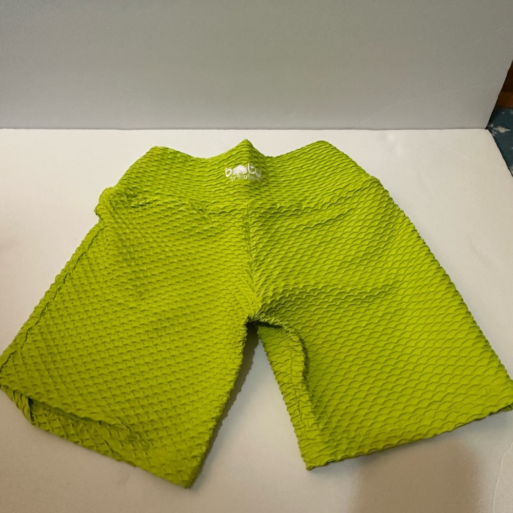 Booty by Brabants | Croco Skin Shorts Limao